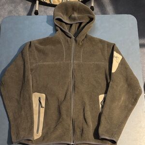 Arc'teryx Black Fleece Jacket